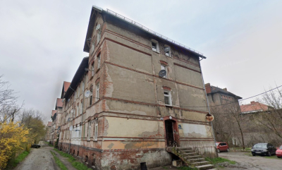Tragiczny pożar w kamienicy na wrocławskim Brochowie. Nie żyje jedna osoba