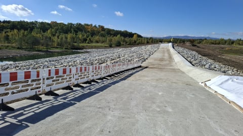 Zbiornik Topola po remoncie za 64 mln złotych. Minister: "To tarcza antypowodziowa" - 1