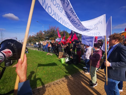 Personel pomocniczy USK nie chce przeniesienia do zewnętrznej firmy: "Wiemy czym to pachnie" - 1