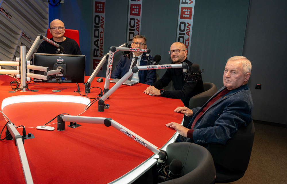 Różne punkty słyszenia: Mercosur w pytaniach i odpowiedziach. Czy mamy się czego obawiać? - Różne punkty słyszenia w Radiu Wrocław. Od poniedziałku do piątku, po godzinie 20:00.