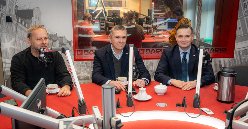 Debata parlamentarna: Paweł Hreniak (PiS), Michał Jaros (PO) i Arkadiusz Sikora (Lewica) - Debata parlamentarna w Radiu Wrocław.