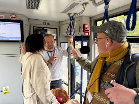 Owocowy czwartek w tramwaju Radia Wrocław! Tak wyglądała wspólna przejażdżka z Katarzyną Górną-Drzewosz - 3