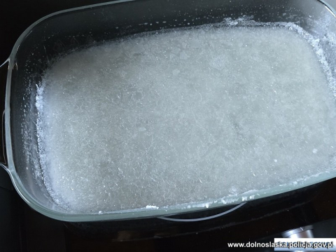 Zrobili z mieszkania fabrykę metamfetaminy. Zabezpieczono aż 43 kilogramy narkotyku [WIDEO] - 5