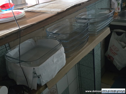 Zrobili z mieszkania fabrykę metamfetaminy. Zabezpieczono aż 43 kilogramy narkotyku [WIDEO] - 6