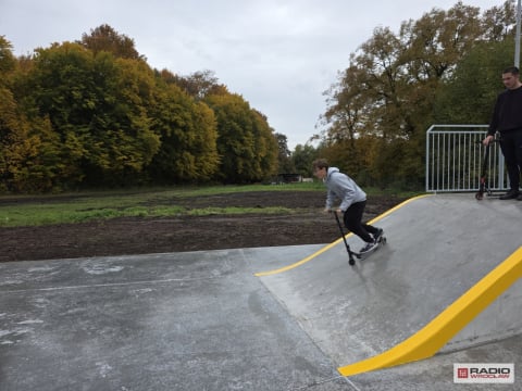 W Mieroszowie powstał skatepark. Pomogli go stworzyć młodzi mieszkańcy - 0