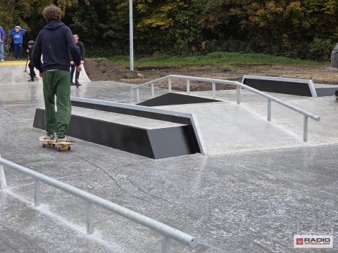 W Mieroszowie powstał skatepark. Pomogli go stworzyć młodzi mieszkańcy - 2
