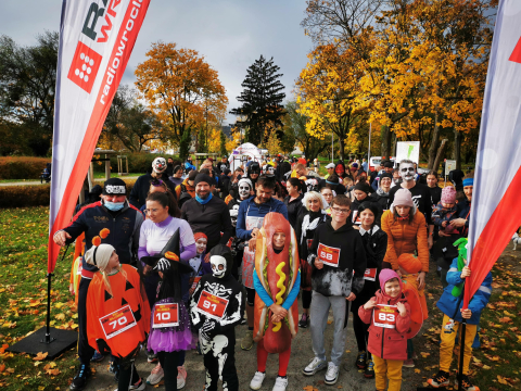 Bieg Halloweenowy Radia Wrocław. Tak bawiliśmy się w Parku Skowronim! [ZDJĘCIA, WIDEO] - 1