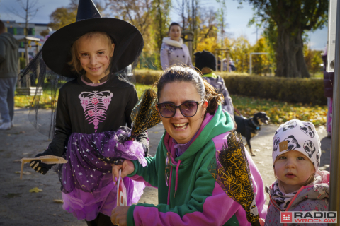 Bieg Halloweenowy Radia Wrocław. Tak bawiliśmy się w Parku Skowronim! [ZDJĘCIA, WIDEO] - 4