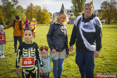 Bieg Halloweenowy Radia Wrocław. Tak bawiliśmy się w Parku Skowronim! [ZDJĘCIA, WIDEO] - 16