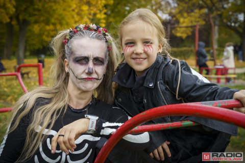Bieg Halloweenowy Radia Wrocław. Tak bawiliśmy się w Parku Skowronim! [ZDJĘCIA, WIDEO] - 63