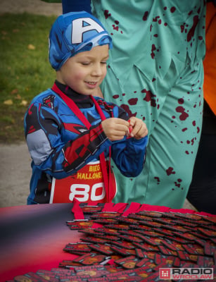 Bieg Halloweenowy Radia Wrocław. Tak bawiliśmy się w Parku Skowronim! [ZDJĘCIA, WIDEO] - 74