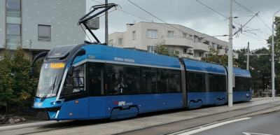 "Od 27 października do odwołania". Mijanka na Klecinie za 5 mln złotych dalej bezużyteczna