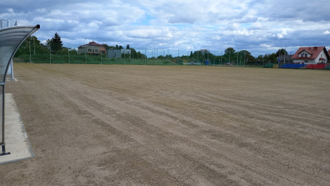 Boiska zamiast klepiska. W Legnicy powstał nowoczesny ośrodek sportu [ZDJĘCIA] - 4