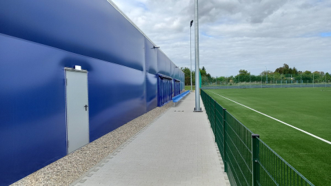 Boiska zamiast klepiska. W Legnicy powstał nowoczesny ośrodek sportu [ZDJĘCIA] - 5