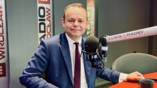 Czy Piotr Karwan straci mandat? Prawnicy badają, czy sejmikowy radny PiS złamał prawo
