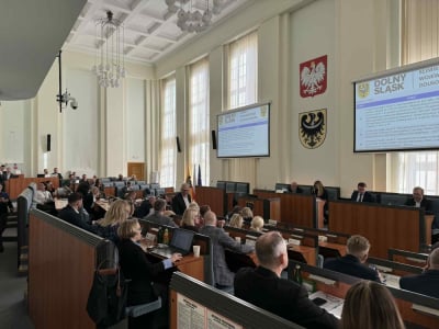 Realny problem czy polityczne paliwo? Radni sejmiku odrzucili uchwałę w sprawie szpitali
