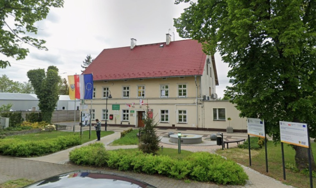 Wyciek danych osobowych w gminie Wisznia Mała. Prokuratura wszczyna śledztwo - Pracownik Urzędu Gminy Wisznia Mała ujawnił dane mieszkańców w internecie.