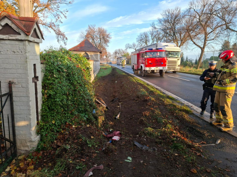 Dwa poranne zdarzenia na dolnośląskich trasach. Utrudnienia na DK8 i DK33 - 2