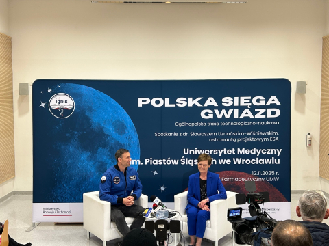 Dr Sławosz Uznański-Wiśniewski odwiedził Wrocław. Astronauta spotkał się ze studentami - 3