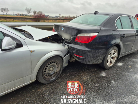 Dwa zderzenia na autostradzie A4. Duże utrudnienia w okolicach Wrocławia [ZDJĘCIA] - 6