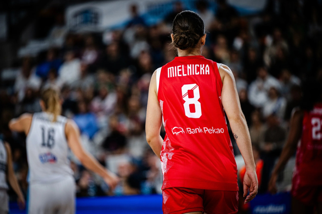 Koszykarki reprezentacji Polski lepsze od Cypru - Aleksandra Mielnicka w meczu z Cyprem zdobyła 5 punktów, miała także 5 zbiórek i 4 asysty