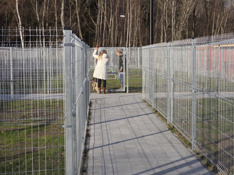 Nowoczesne schronisko w Wałbrzychu gotowe. Zwierzęta dostaną salę zabiegową, spa i ogrzewane boksy - 8