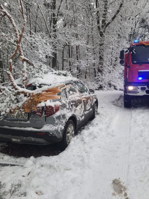 "Szklanka" na drogach Dolnego Śląska. Około 13 tysięcy osób bez prądu [RAPORT] - 13