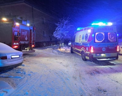 Tragiczny pożar w Kowarach. Jedna osoba nie żyje, dwie inne są ranne