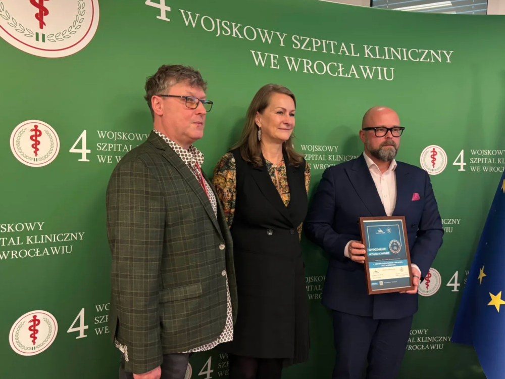 Wyróżnienie dla szpitala wojskowego we Wrocławiu. To jedna z zaledwie 30 takich placówek w Polsce - Szpital wojskowy we Wrocławiu to jedyna placówka na Dolnym Śląsku wyróżniona znakiem "Wymagaj Jakości"