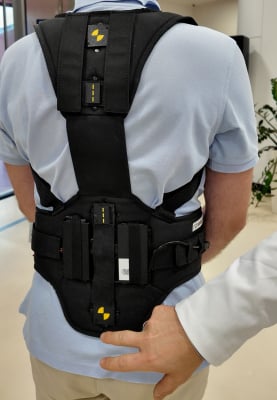 To pierwsza taka kamizelka na świecie! Pacjenci wyjdą do domu, ale... będą pod kontrolą lekarza - 6