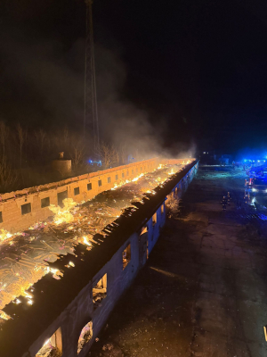 Ogromny pożar na Dolnym Śląsku. Gasili go strażacy z 12 miejscowości [ZDJĘCIA] - 0