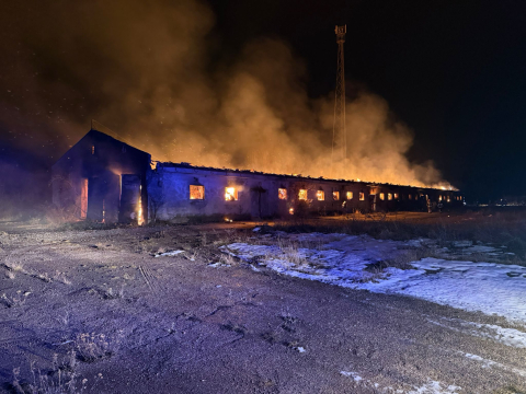 Ogromny pożar na Dolnym Śląsku. Gasili go strażacy z 12 miejscowości [ZDJĘCIA] - 3