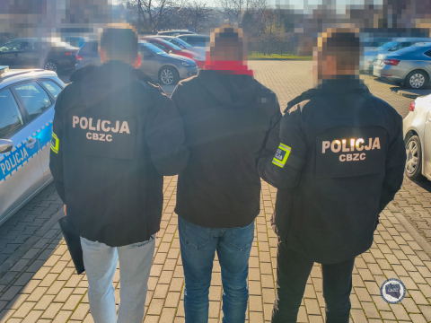 Największa operacja uderzająca w pedofilów, wstrząsające szczegóły. W akcji policjanci z Wrocławia - 6