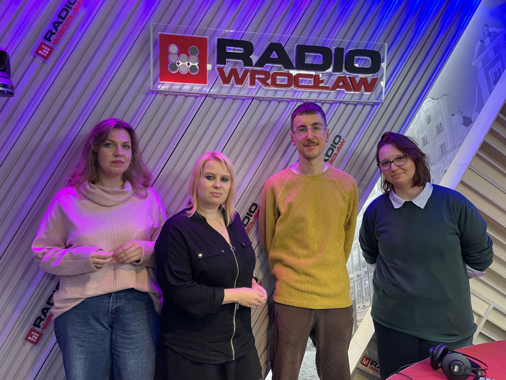 Różne punkty słyszenia: Dlaczego Polacy czytają coraz mniej? - Różne punkty słyszenia w Radiu Wrocław od godz. 