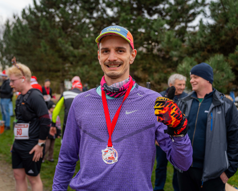 Bieg Mikołajkowy Radia Wrocław! Byliśmy we wrocławskim Parku Tysiąclecia [ZDJĘCIA] - 67