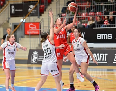 Basket Liga Kobiet. Ślęza rozgromiła Polonię. Isands Wichoś bez zwycięstwa