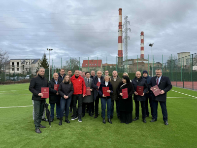 Miliony na rozw&oacute;j orlik&oacute;w na Dolnym Śląsku. Powstaną nowe boiska, a inne zostaną zmodernizowane