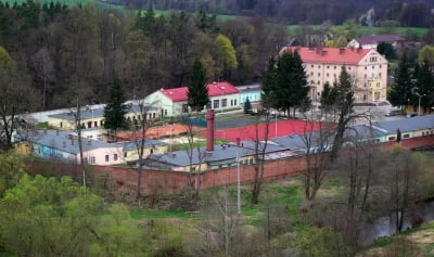 Jest akt oskarżenia dla trzech wychowawc&oacute;w ośrodka. Mieli znęcać się nad nieletnimi