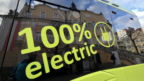 Nowe elektryczne autobusy w Bolesławcu. Miasto inwestuje w cichą i ekologiczną flotę - 5