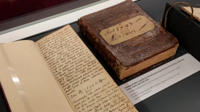 Blisko 150 rękopis&oacute;w i druk&oacute;w. Nowa wystawa w Dusznikach-Zdroju