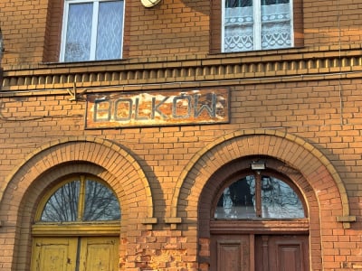 Po 30 latach pociągi mają wr&oacute;cić do Bolkowa. Jest wstępna data odbudowy linii kolejowej