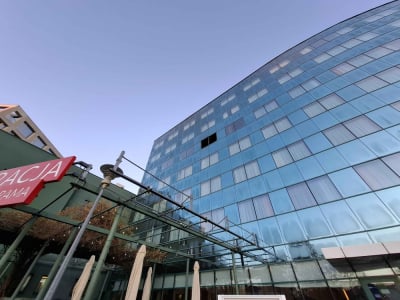 Pożar pokoju w hotelu w centrum Wrocławia. Jedna osoba nie żyje, druga jest w szpitalu