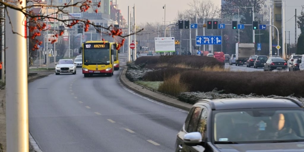 Miasto planuje wydzieloną trasę autobusową na Muchobór Wielki. Padła wstępna data - Miasto planuje wydzieloną trasę autobusową na Muchobór Wielki.