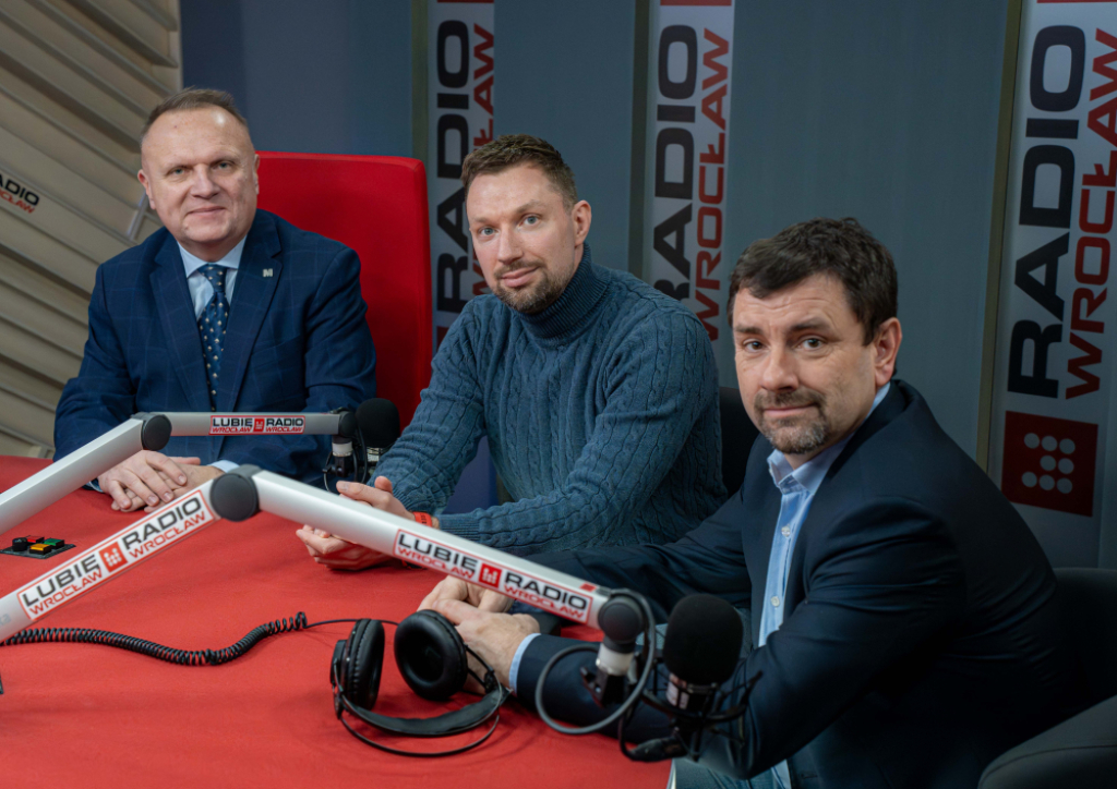 Różne punkty słyszenia: Co idealna owsianka ma wspólnego z ekonomią? Eksperci podsumowują 2025 - Poniedziałkowa publicystyka w Radiu Wrocław