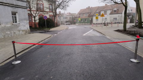 Świąteczny prezent dla kierowców z Prochowic. Ulica Wrocławska otwarta po remoncie - 4