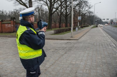 Ponad 12 tysięcy interwencji policji. Złapano ponad 30 nietrzeźwych kierowc&oacute;w