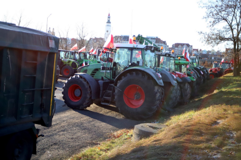 Rolnicy zablokują drogi, sprawdź mapę utrudnień. Protest przeciwko umowie Unia - Mercosur - 4