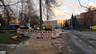 Wrocław: Ulica Gajowicka była pod wodą! "Poważna awaria magistrali wodociągowej"