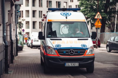 Tragedia na wrocławskich Pawłowicach. Kobieta zginęła w zadymionym mieszkaniu