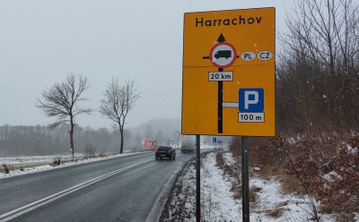 Opady śniegu na Dolnym Śląsku. W Karkonoszach ogłoszono zagrożenie lawinowe, zakaz w Jakuszycach przedłużony - 4